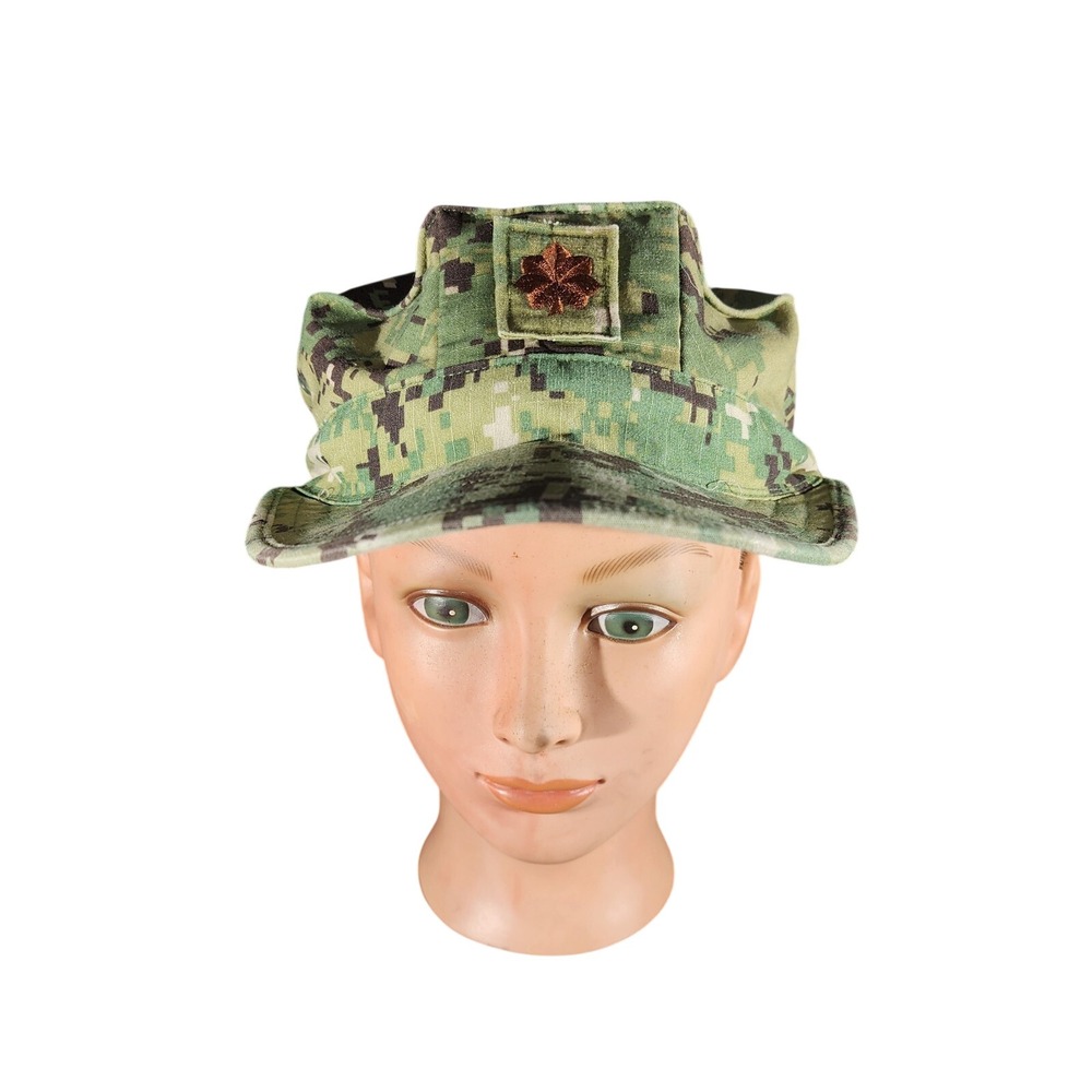 US Navy NWU Type III AOR2 Digital Camo 8 Point Utility Cover Hat LCDR O4 Rank